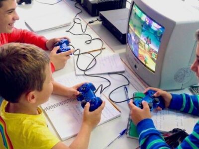 Creating educational video games using AI (1 week in Corfu)